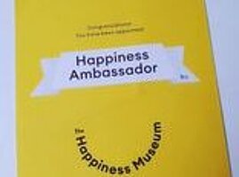 Buchtitelbild Happiness Museum